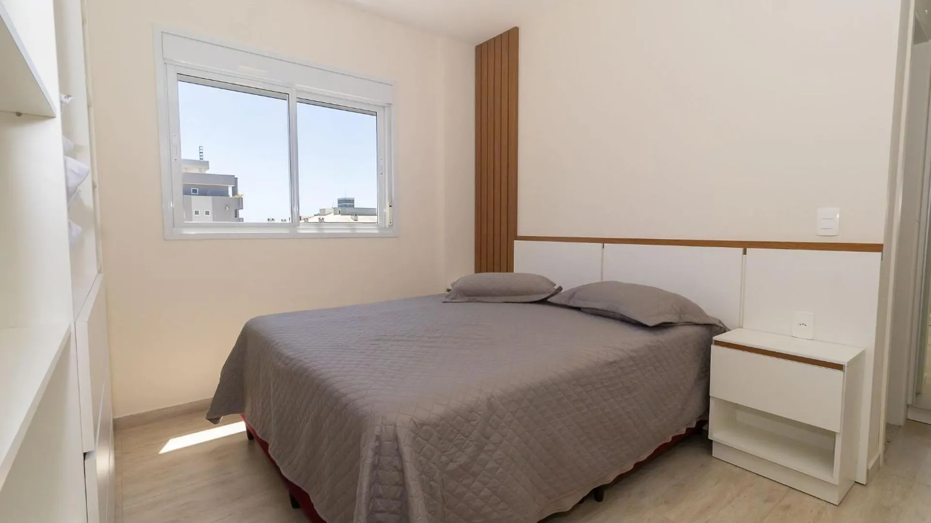 Appartement 518 - Apartamento Com 3 Quartos Em Bombas Bombinhas
